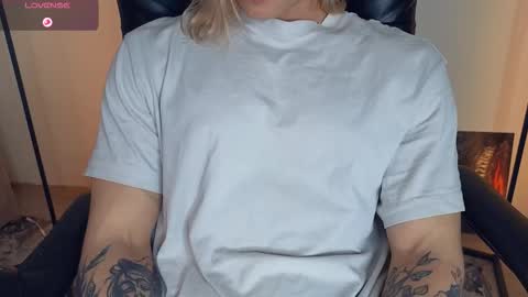 Adonis online show from November 16, 10:10 am