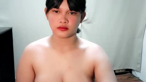 Snapshot of labanderaxxx chatting on February 25, 4:27 pm labanderaxxx online show from February 25, 4:27 pm