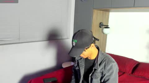 labrinthteasing online show from February 22, 12:04 pm