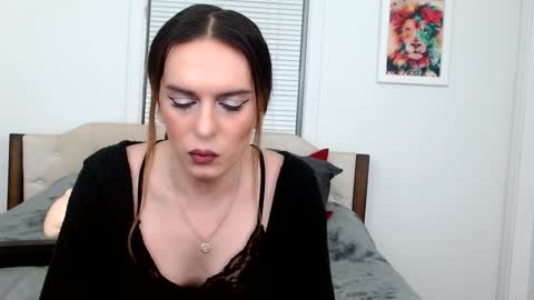 Lacey Phoenix online show from February 5, 2:40 am