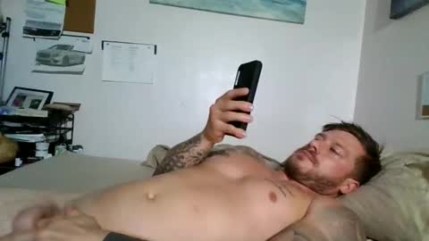 Snapshot of lacrioxcum18 chatting on December 17, 1:44 am lacrioxcum18 online show from December 17, 1:44 am