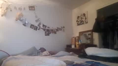 Snapshot of lacybell chatting on January 6, 5:33 am lacybell online show from January 6, 5:33 am