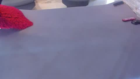 Snapshot of ladahear_ chatting on December 17, 12:55 pm Akyra online show from December 17, 12:55 pm