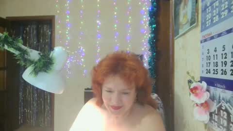 Snapshot of ladamay chatting on February 5, 3:52 pm LadaMay online show from February 5, 3:52 pm