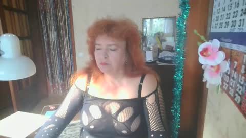 Snapshot of ladamay chatting on October 9, 11:52 am LadaMay online show from October 9, 11:52 am