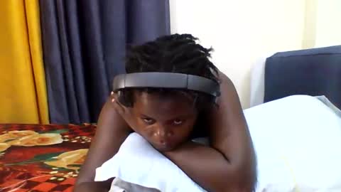 Snapshot of ladar_ chatting on February 13, 7:32 pm vida online show from February 13, 7:32 pm