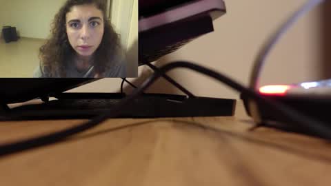 Snapshot of lady_ana_ chatting on November 11, 2:11 am lady_ana_ online show from November 11, 2:11 am