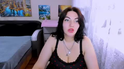 Snapshot of lady_boom_ chatting on July 21, 9:33 am lady_boom_ online show from July 21, 9:33 am
