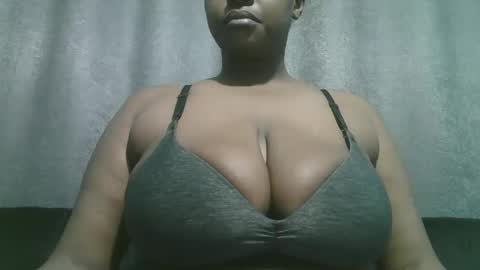 lady_dearra online show from November 21, 1:15 am