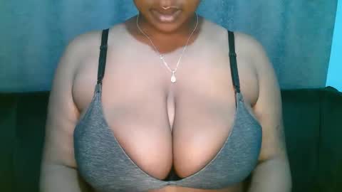 lady_dearra online show from March 1, 3:08 am