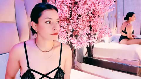    online show from March 31, 3:01 pm