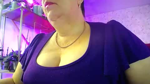 Lady Gloria online show from October 5, 5:17 am