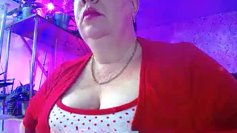 Lady Gloria online show from October 12, 5:06 am