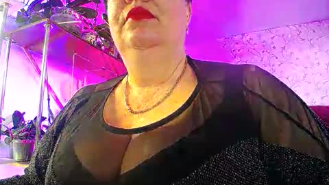 Lady Gloria online show from February 2, 6:12 am