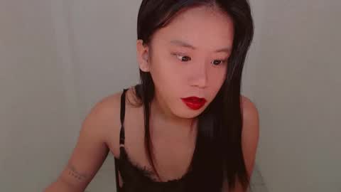    online show from February 5, 11:06 pm