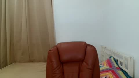 Snapshot of lady_in_town0 chatting on July 14, 10:21 am Natasha online show from July 14, 10:21 am