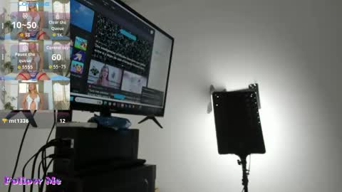 lady_miss___ online show from April 17, 1:14 pm