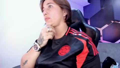 Snapshot of lady_noriega chatting on February 4, 3:45 am lady_noriega online show from February 4, 3:45 am