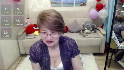 Diana online show from March 28, 4:39 pm