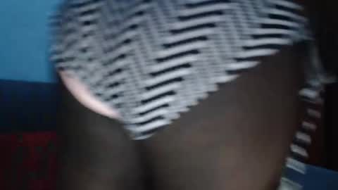 Snapshot of lady_twerky chatting on December 18, 4:17 pm Maya online show from December 18, 4:17 pm