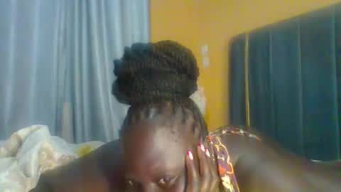 lindah32 online show from December 16, 6:24 pm