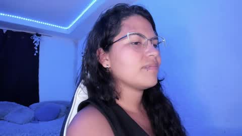  Lady  online show from January 13, 6:16 am