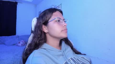  Lady  online show from January 10, 3:19 am