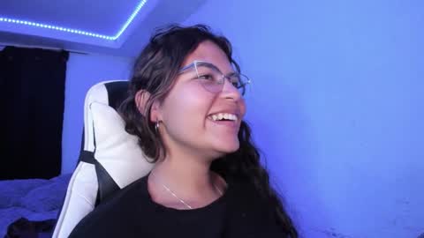  Lady  online show from March 7, 2:52 am