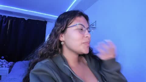  Lady  online show from April 2, 3:15 am