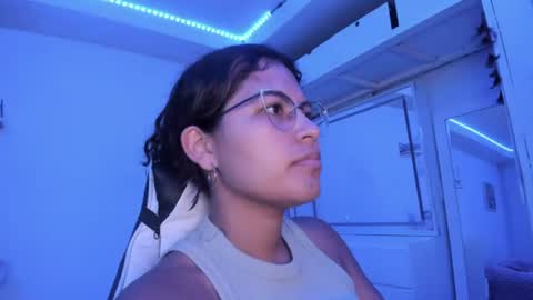  Lady  online show from June 26, 3:44 am