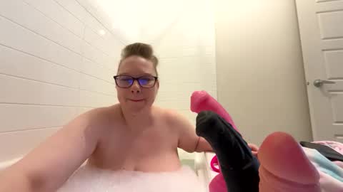 LadyCherieLynn online show from April 18, 2:32 pm