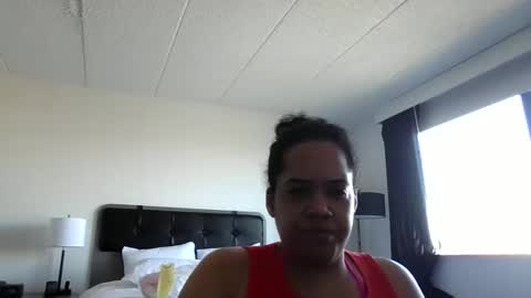 Snapshot of ladycinnabon chatting on February 26, 4:56 pm Stephanie online show from February 26, 4:56 pm