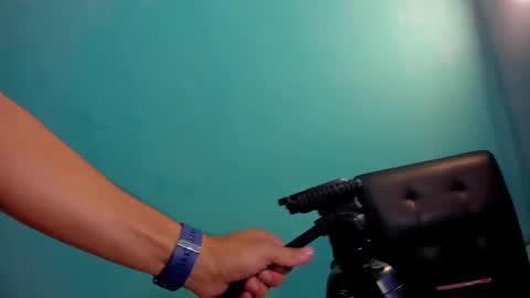 Snapshot of ladyclaudia1 chatting on February 10, 2:05 pm Katalina y adrian online show from February 10, 2:05 pm