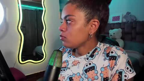 leidy daniela online show from February 21, 7:12 am