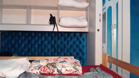 Snapshot of ladydiva69 chatting on February 3, 12:54 pm ladydiva69 online show from February 3, 12:54 pm