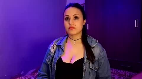 Gwen online show from April 5, 1:14 am