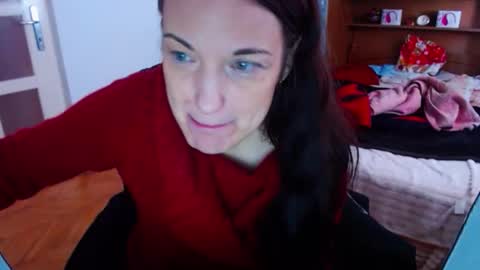 LadyLHoty online show from October 20, 11:21 am