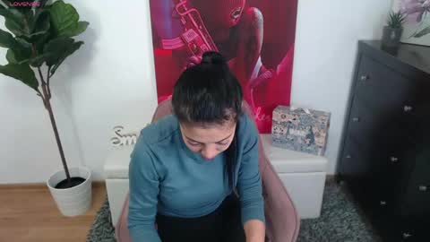 Lia online show from March 24, 5:01 am