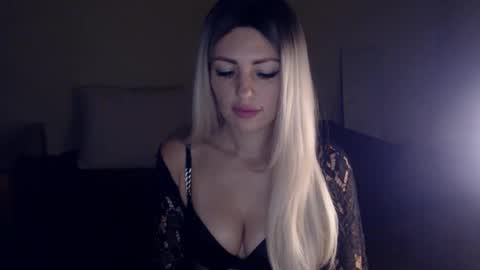 Snapshot of ladymoonlight8 chatting on December 28, 1:59 pm Monika online show from December 28, 1:59 pm