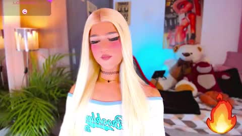 Snapshot of ladynoah chatting on September 21, 9:16 pm Noah Smith online show from September 21, 9:16 pm