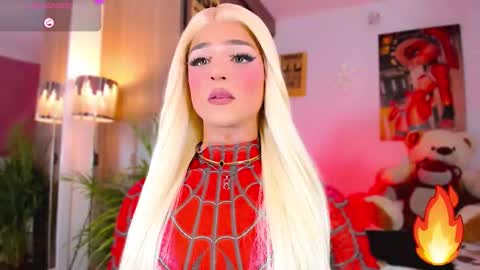 Snapshot of ladynoah chatting on September 24, 2:04 am Noah Smith online show from September 24, 2:04 am