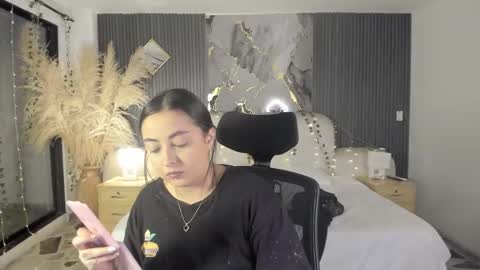 Lady  online show from March 2, 3:52 am