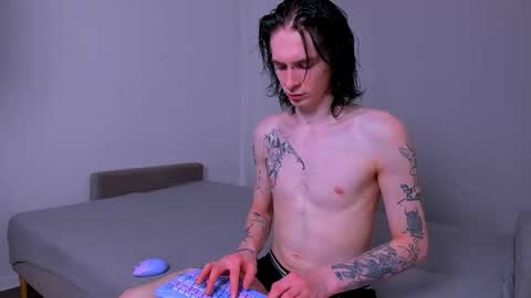 Snapshot of ladytrep chatting on November 23, 9:14 pm LadyTrep online show from November 23, 9:14 pm