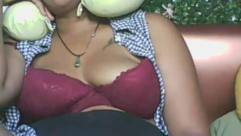 LadyXSnakes online show from October 3, 9:06 am