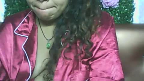 LadyXSnakes online show from November 16, 3:45 am