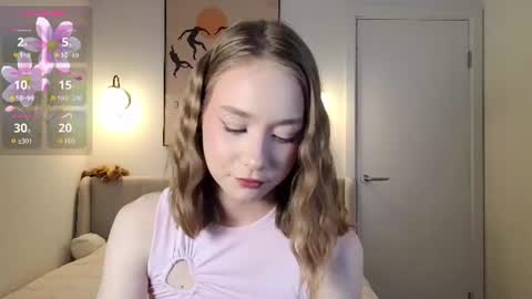 Cassie online show from July 19, 9:40 pm
