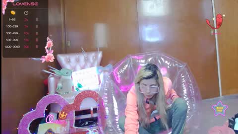 Skinnygirl online show from March 5, 1:34 am