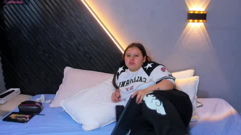    online show from April 9, 2:33 am