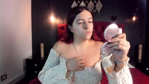 Snapshot of laia_jonees chatting on May 23, 12:09 pm Laia online show from May 23, 12:09 pm