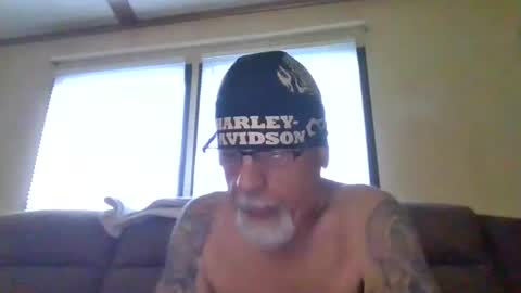 laidbackluxury online show from May 30, 11:02 pm